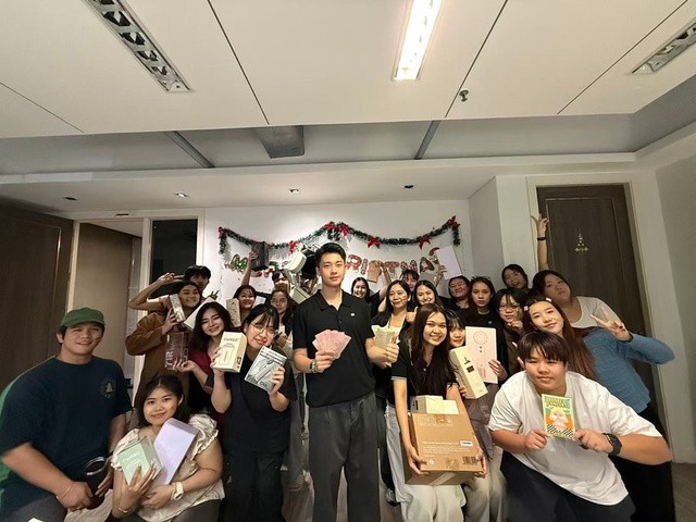 Ultraclout 泰国本地团队合影